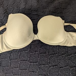 Victoria's Secret Turquoise T-Shirt Bra with Molded Cups